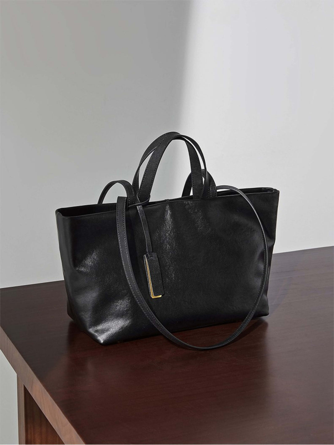 Elara Tote Bag