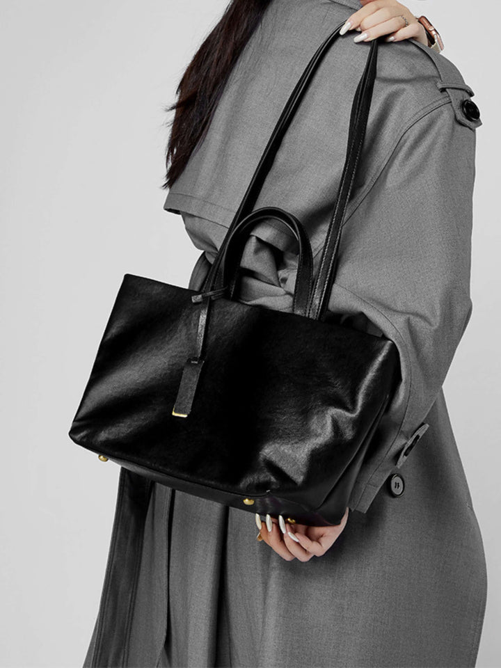 Elara Tote Bag