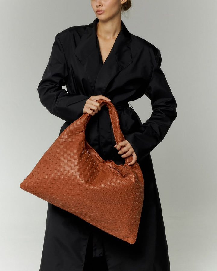 Noir Tote Bag I Camel