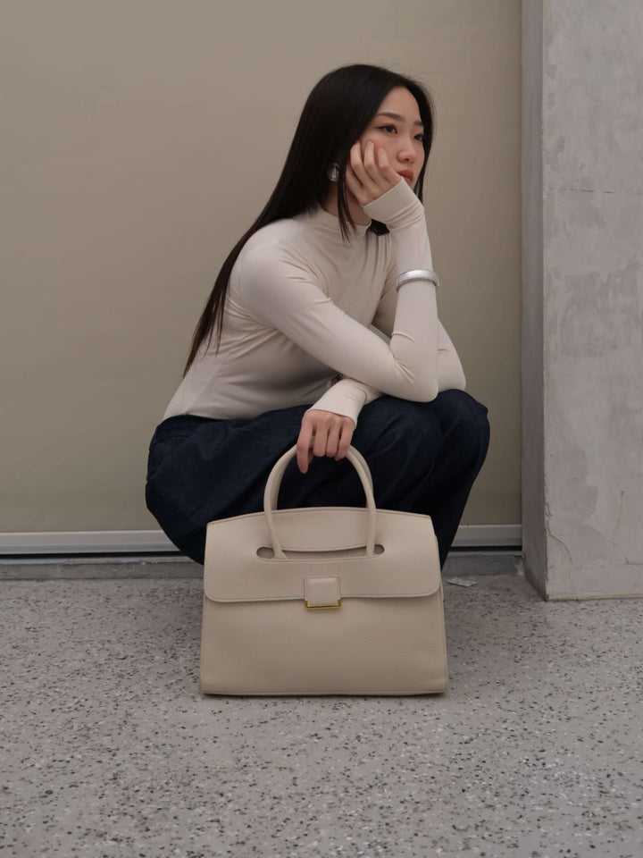 Molly Carryall Bag