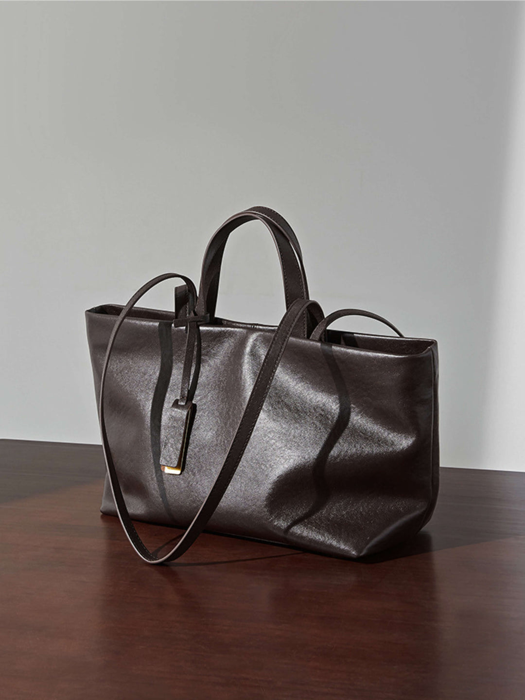 Elara Tote Bag