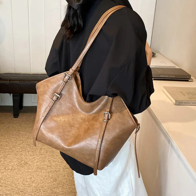 Aveline™ Tote I Camel