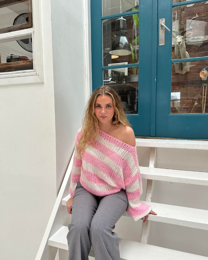 Anna Pink Knit Sweater