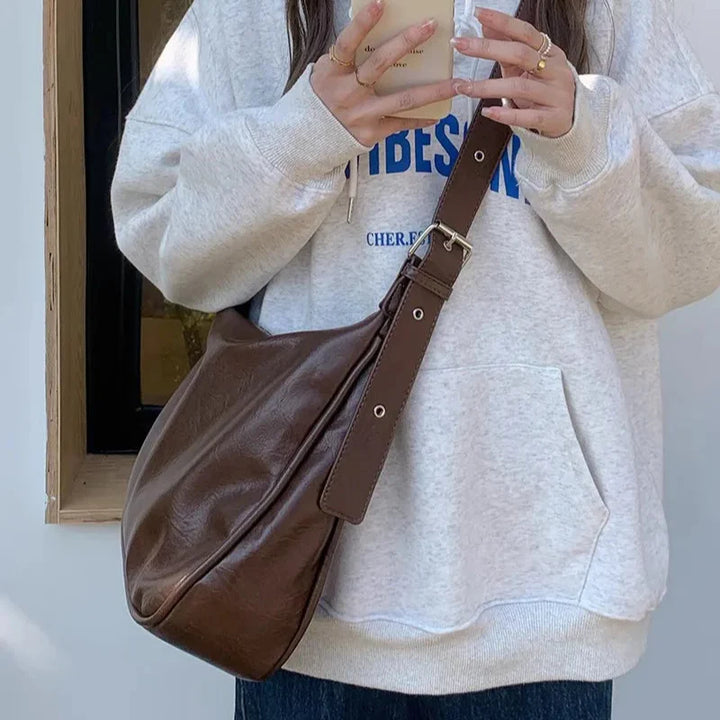 Nora™ Hobo I Brown