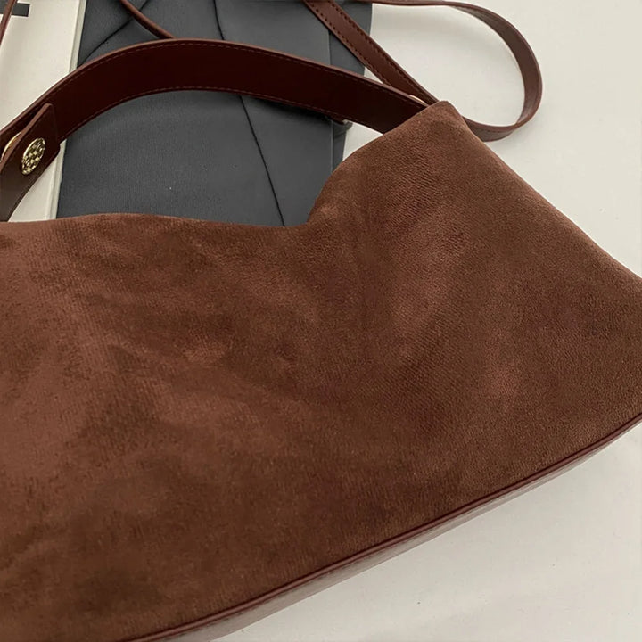 Noa™ Suede I Brown