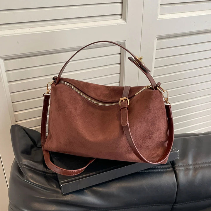 Noa™ Suede I Brown