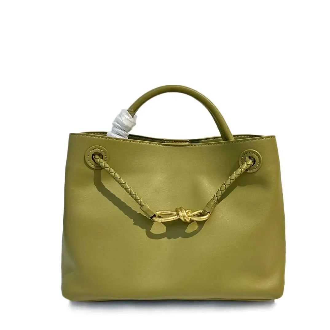 2024 Autumn/Winter New Large Capacity Women's Crossbody Bag Flat Surface Genuine Leather Shoulder Bag Metal Buckle Handbag