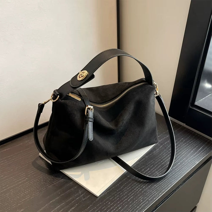 Noa™ Suede I Black