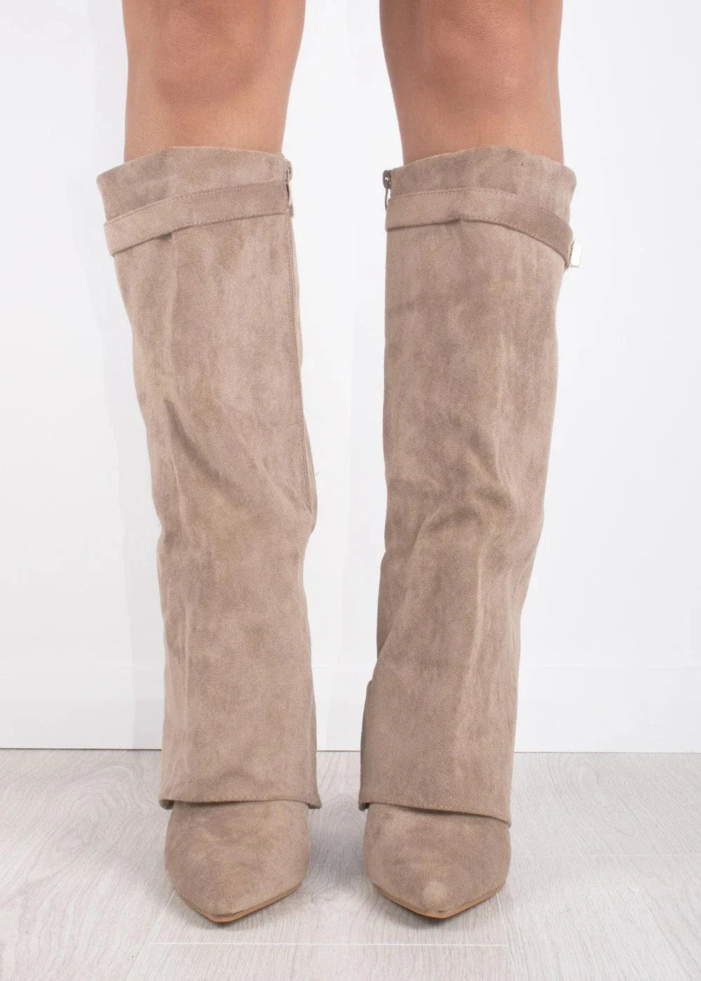 Celeste Suede Knee-High Boots I Beige